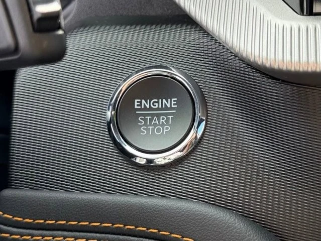 2026 Ford Explorer 6th Gen - Image 23 of 31