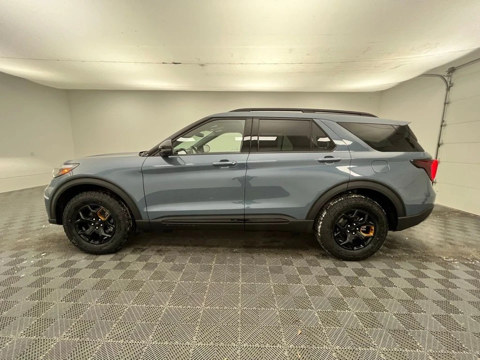 2026 Ford Explorer 6th Gen - Image 12 of 12