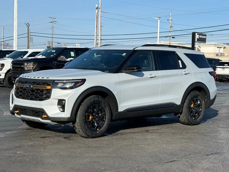 2026 Ford Explorer 6th Gen - Image 2 of 12