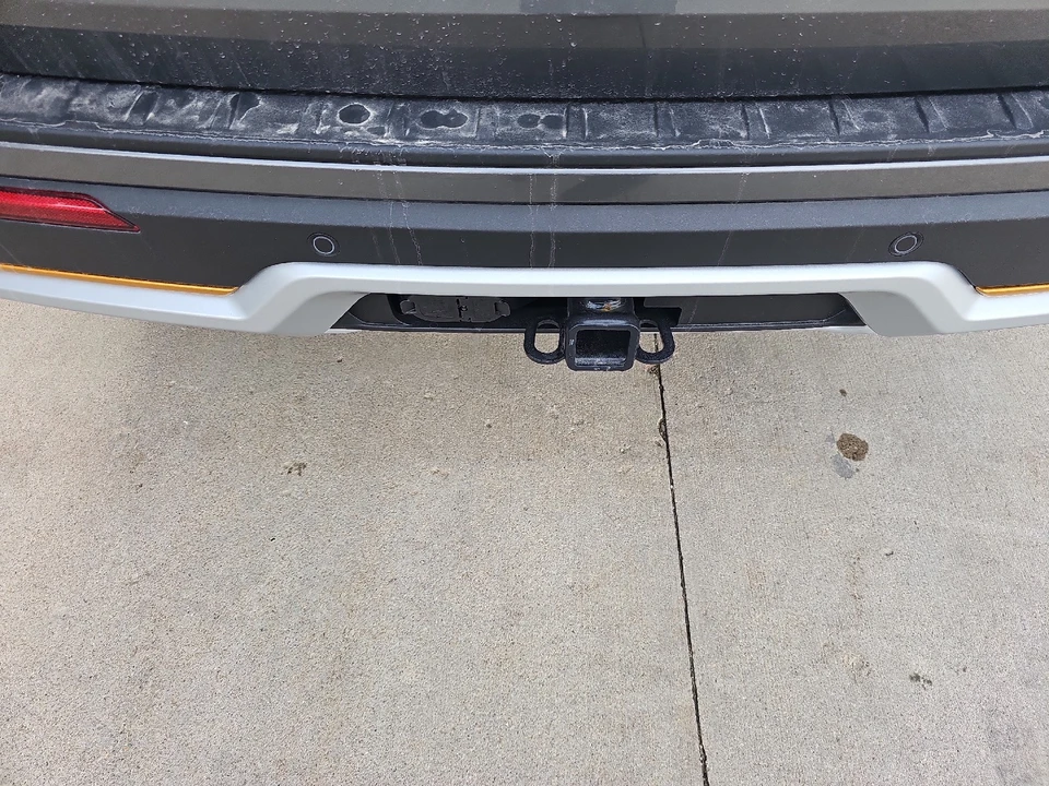 2026 Ford Explorer 6th Gen - Image 11 of 21