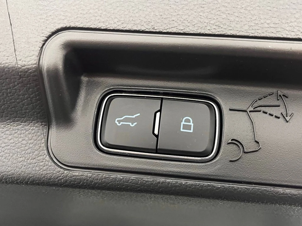 2026 Ford Explorer 6th Gen - Image 11 of 12