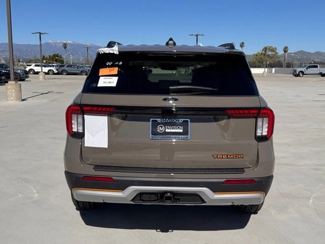 2026 Ford Explorer 6th Gen - Image 11 of 12