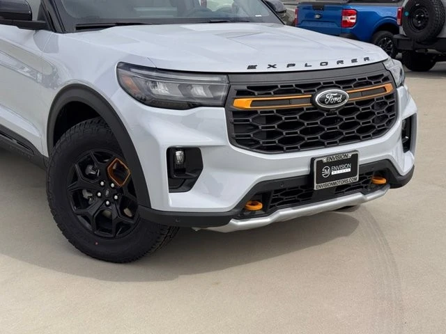 2026 Ford Explorer 6th Gen - Image 3 of 12