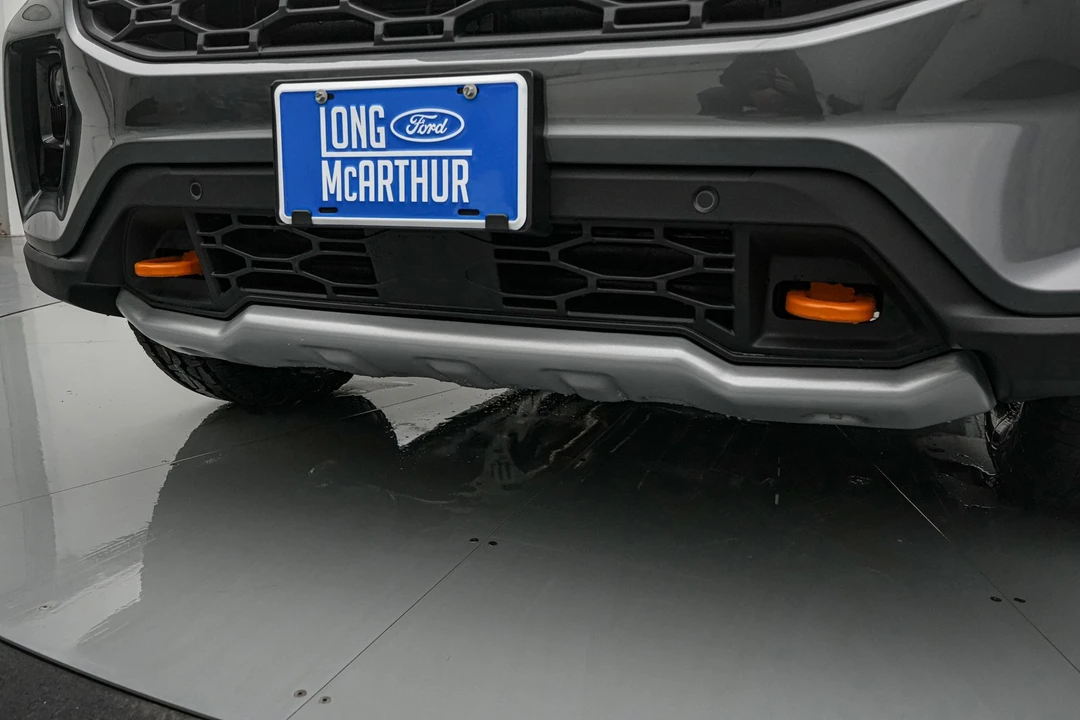 2026 Ford Explorer 6th Gen - Image 14 of 21