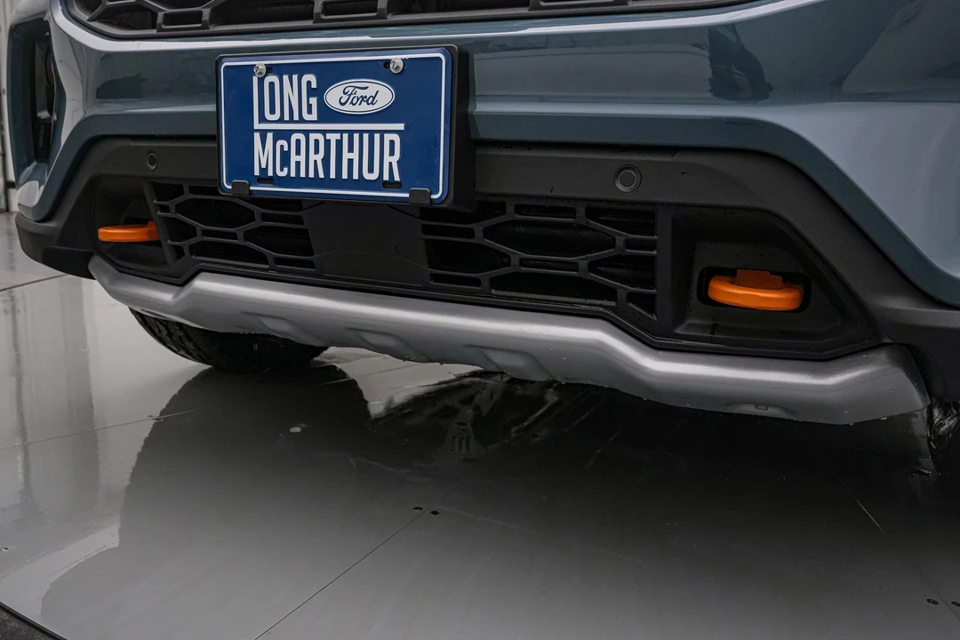 2026 Ford Explorer 6th Gen - Image 14 of 21