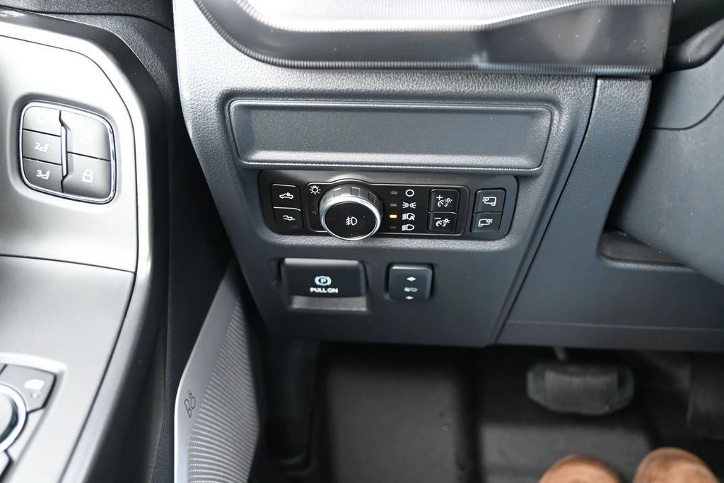 2026 Ford F-150 14th Gen - Image 24 of 31