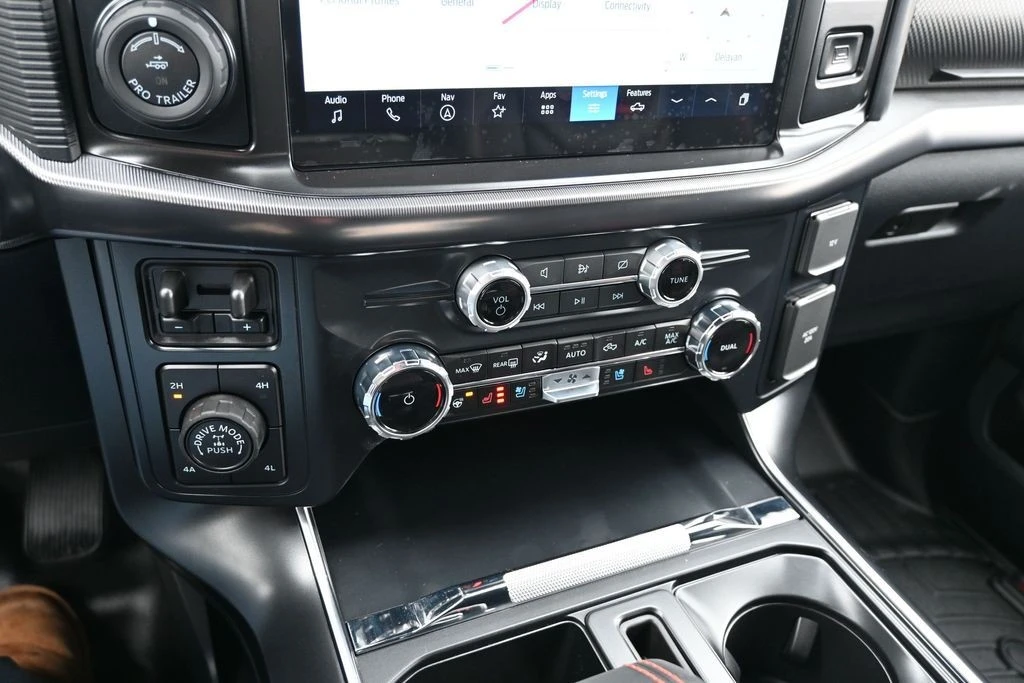 2026 Ford F-150 14th Gen - Image 28 of 31