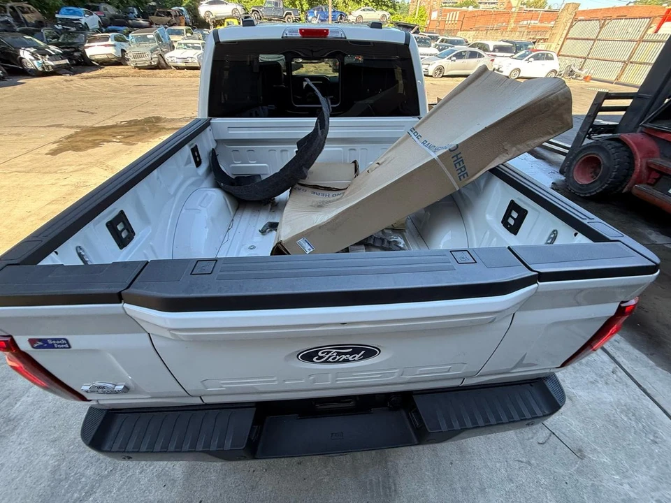 2026 Ford F-150 14th Gen - Image 16 of 30