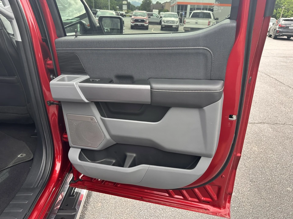 2026 Ford F-150 14th Gen - Image 16 of 31