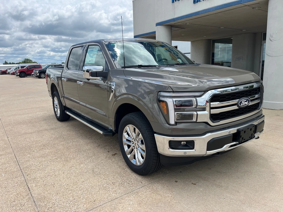 2026 Ford F-150 14th Gen - Image 2 of 20