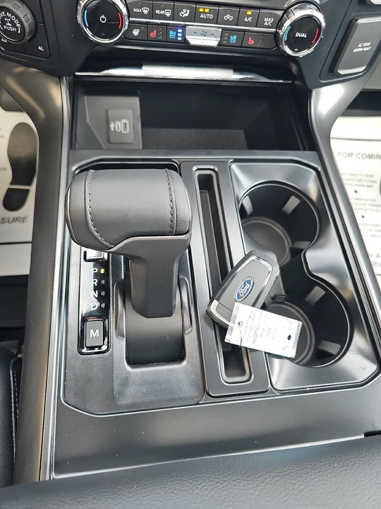 2026 Ford F-150 14th Gen - Image 24 of 25