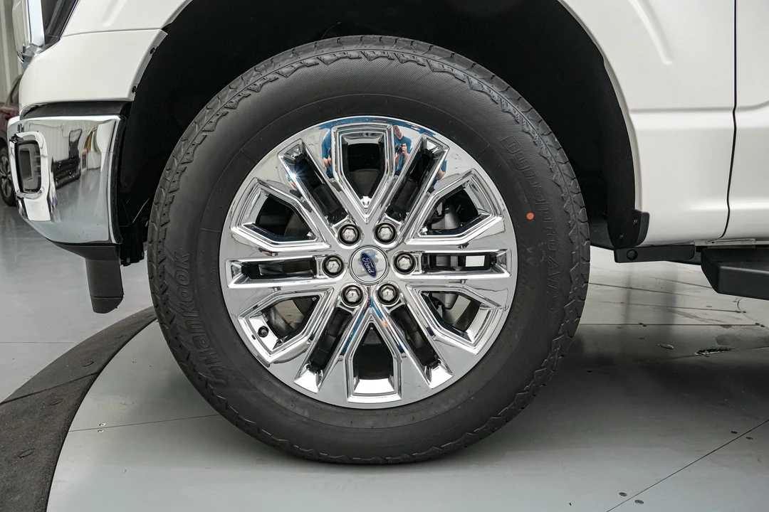 2026 Ford F-150 14th Gen - Image 12 of 25