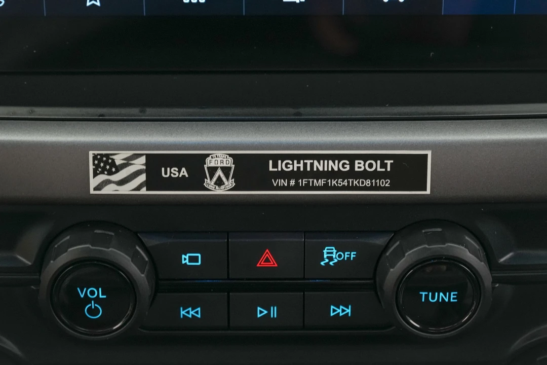 2026 Ford F-150 Lightning 14th Gen - Image 31 of 31