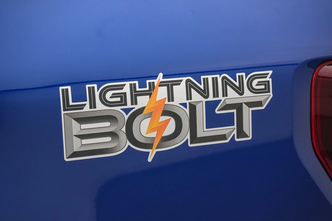 2026 Ford F-150 Lightning 14th Gen - Image 15 of 31