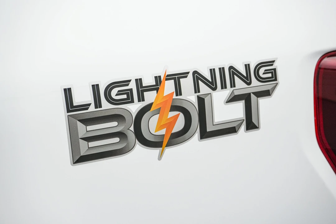 2026 Ford F-150 Lightning 14th Gen - Image 22 of 31