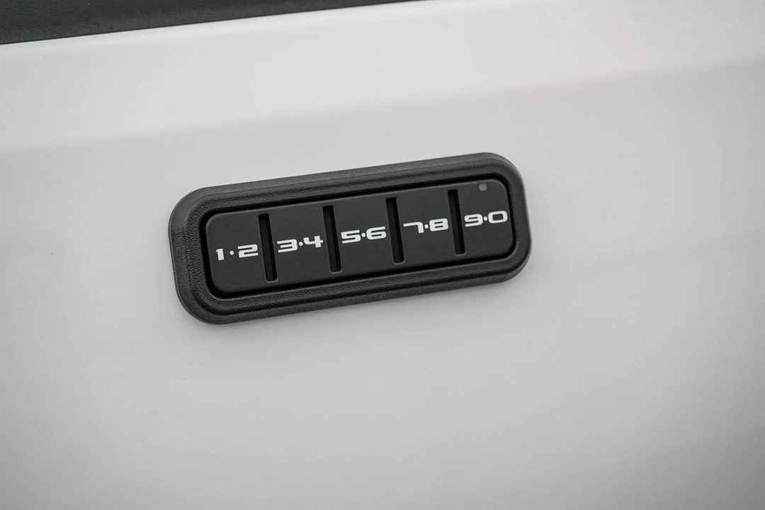 2026 Ford F-150 Lightning 14th Gen - Image 20 of 31