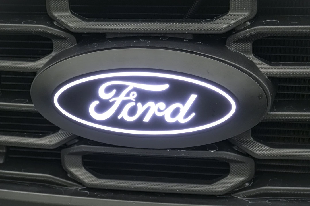 2026 Ford F-150 Lightning 14th Gen - Image 19 of 31
