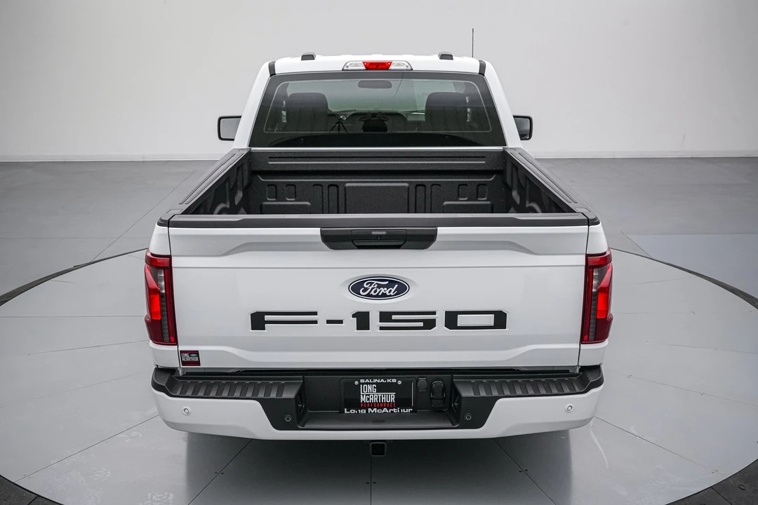 2026 Ford F-150 Lightning 14th Gen - Image 7 of 31
