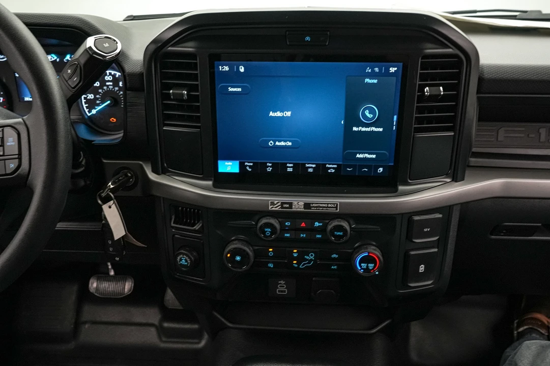 2026 Ford F-150 Lightning 14th Gen - Image 27 of 31