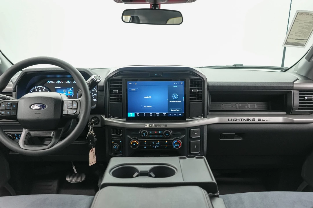 2026 Ford F-150 Lightning 14th Gen - Image 30 of 31