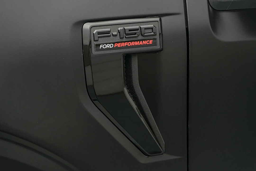 2026 Ford F-150 Lightning 14th Gen - Image 21 of 31