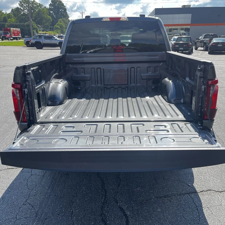 2026 Ford F-150 14th Gen - Image 17 of 28