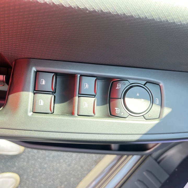 2026 Ford F-150 14th Gen - Image 18 of 28