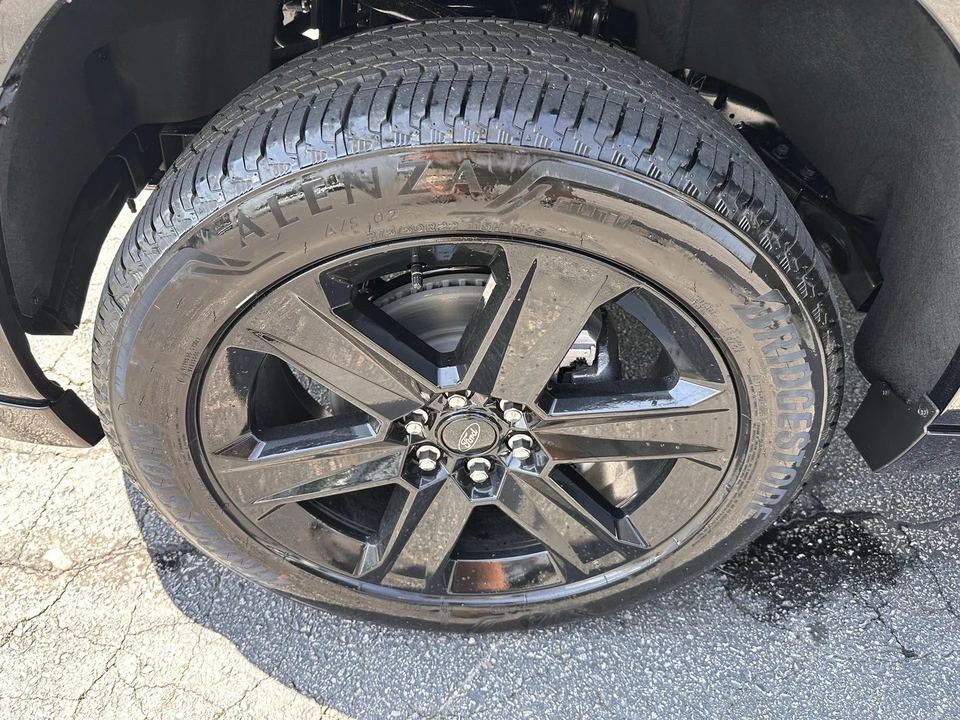 2026 Ford F-150 14th Gen - Image 28 of 29