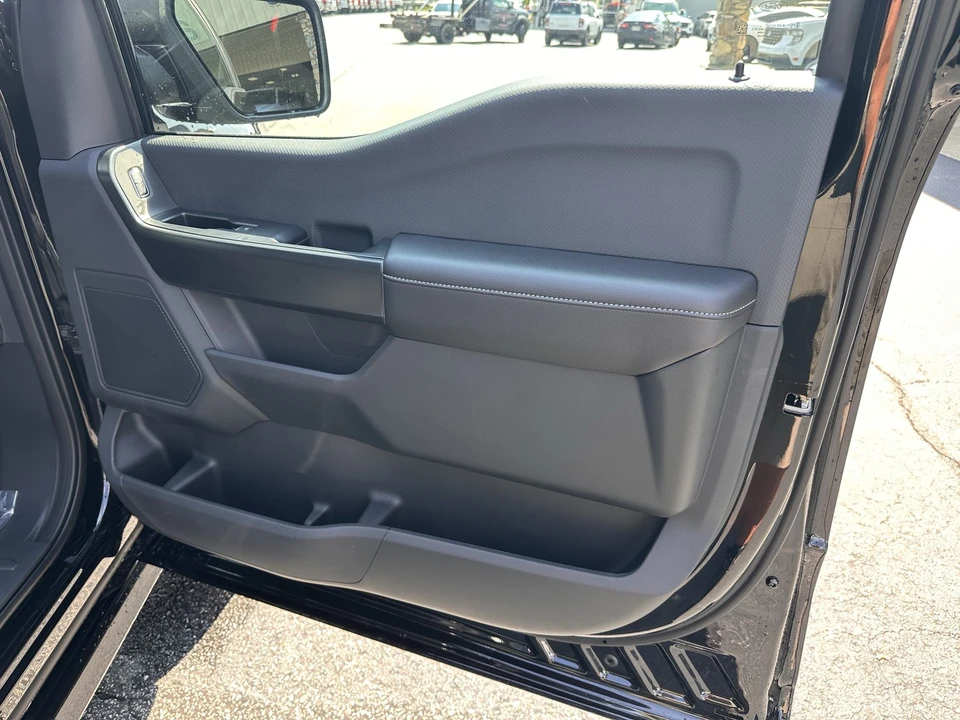 2026 Ford F-150 14th Gen - Image 14 of 29