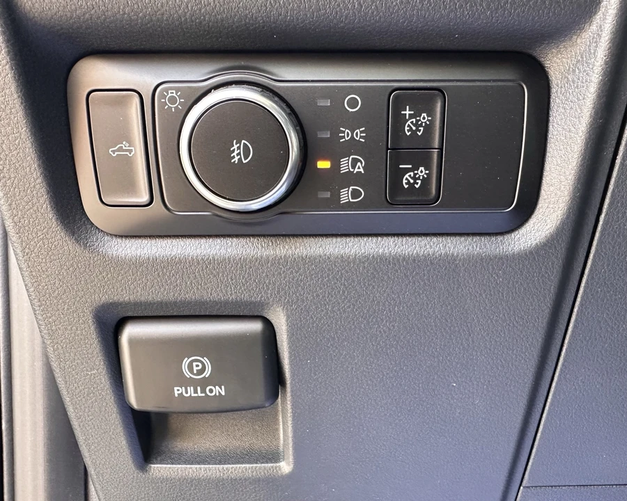 2026 Ford F-150 14th Gen - Image 19 of 29