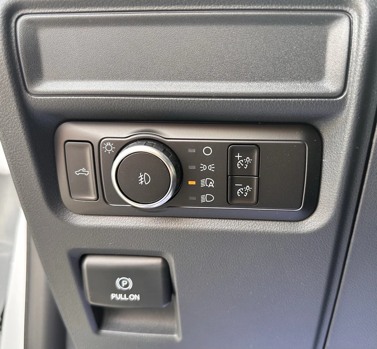 2026 Ford F-150 14th Gen - Image 19 of 29