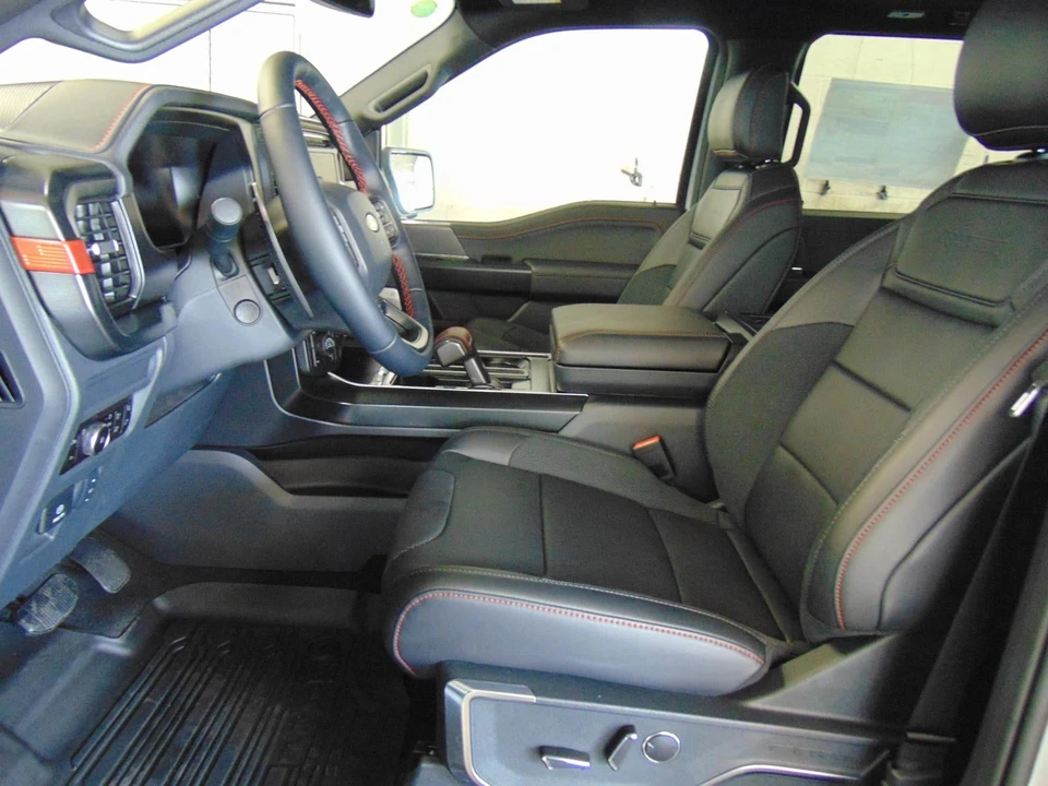 2026 Ford F-150 Raptor 14th Gen - Image 9 of 22