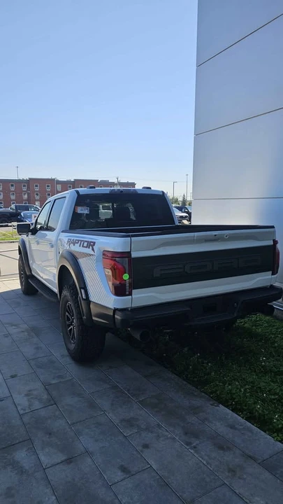 2026 Ford F-150 Raptor 14th Gen - Image 2 of 7