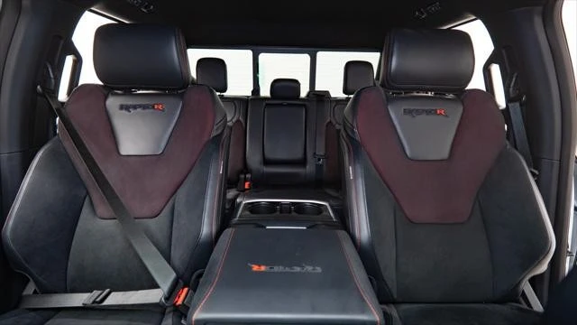 2026 Ford F-150 Raptor 14th Gen - Image 3 of 31