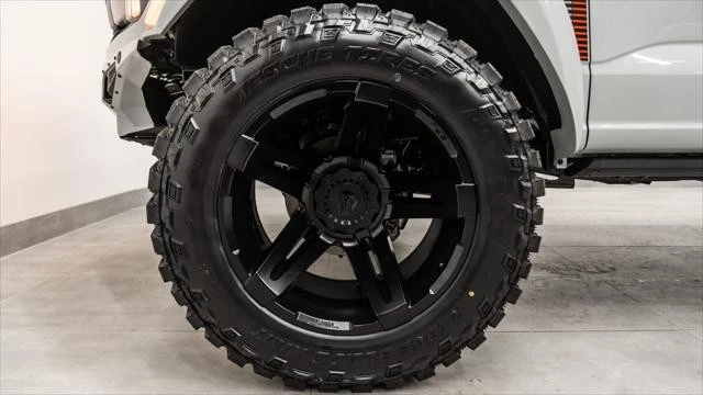 2026 Ford F-150 Raptor 14th Gen - Image 17 of 31
