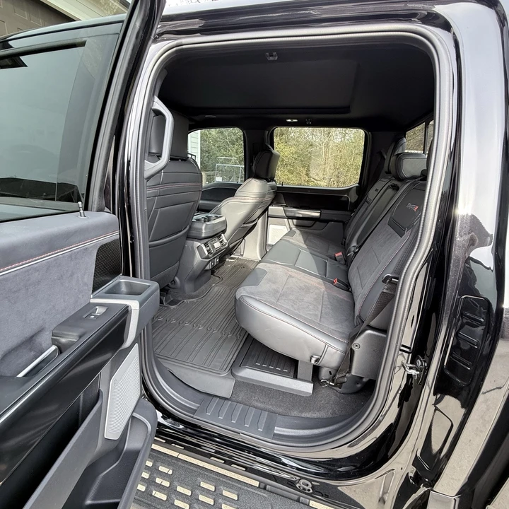 2026 Ford F-150 Raptor 14th Gen - Image 8 of 10