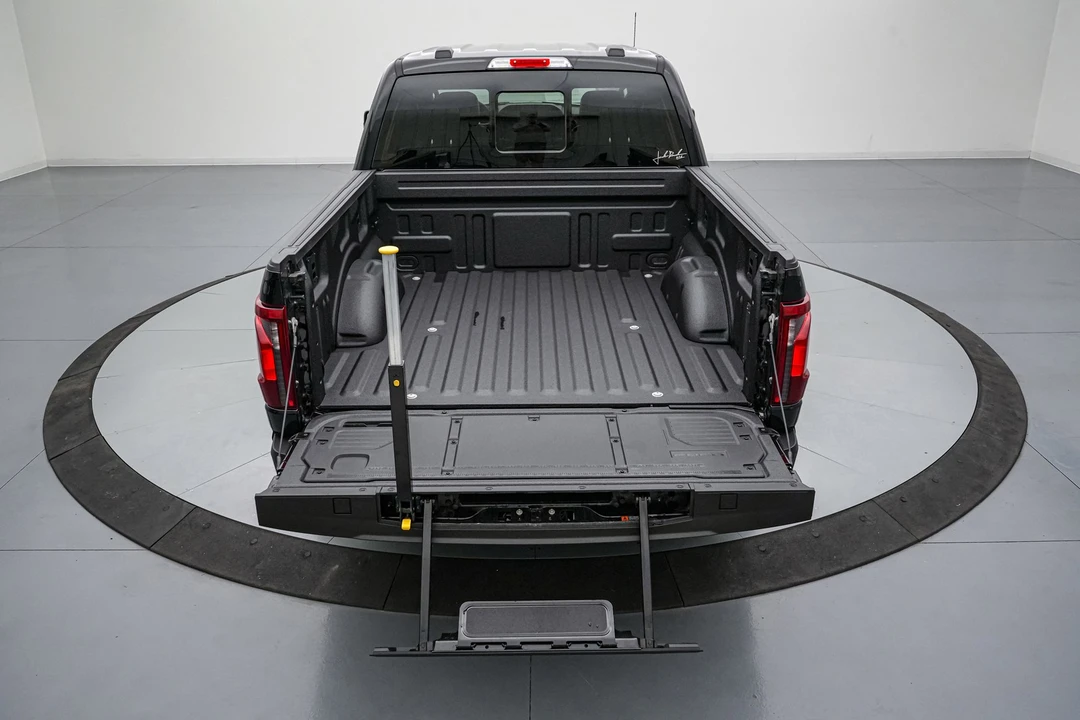 2026 Ford F-150 14th Gen - Image 8 of 31