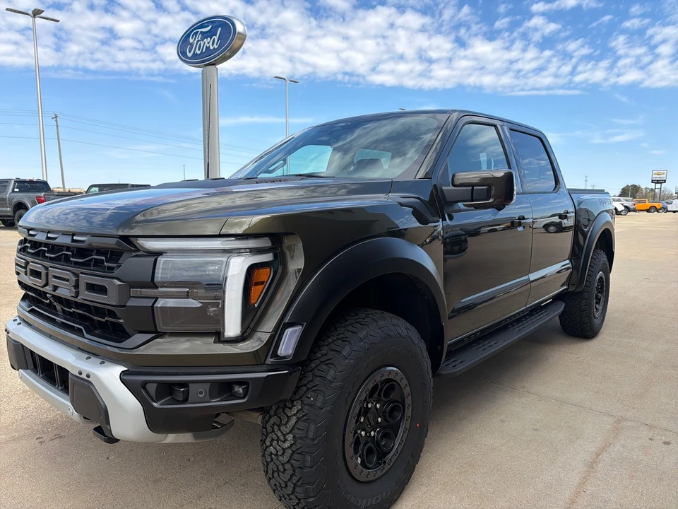 2026 Ford F-150 Raptor 14th Gen - Image 11 of 31