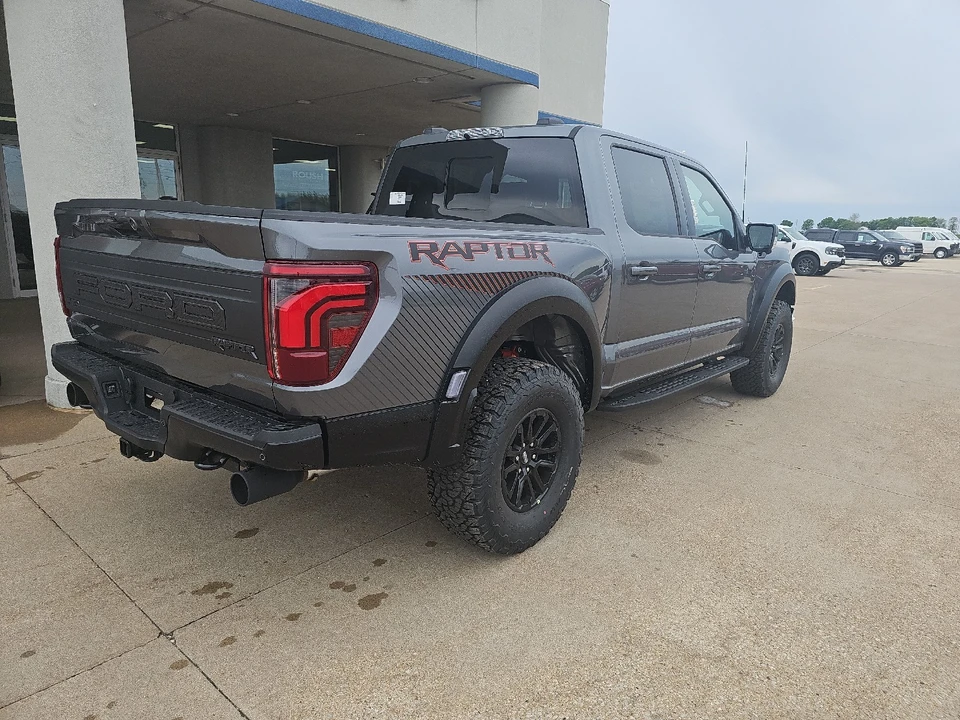 2026 Ford F-150 Raptor 14th Gen - Image 11 of 27