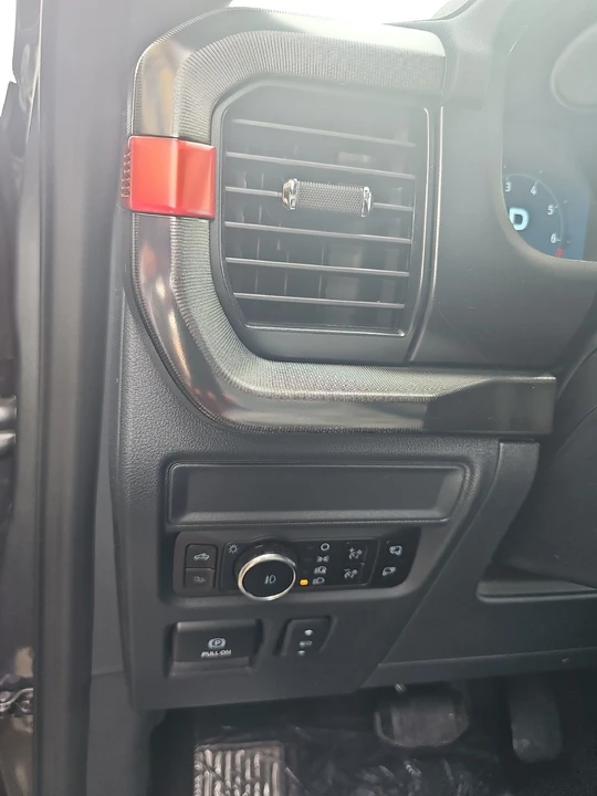 2026 Ford F-150 Raptor 14th Gen - Image 22 of 27