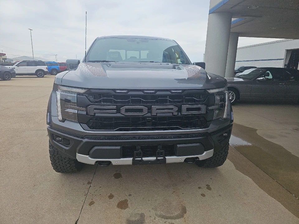 2026 Ford F-150 Raptor 14th Gen - Image 3 of 27