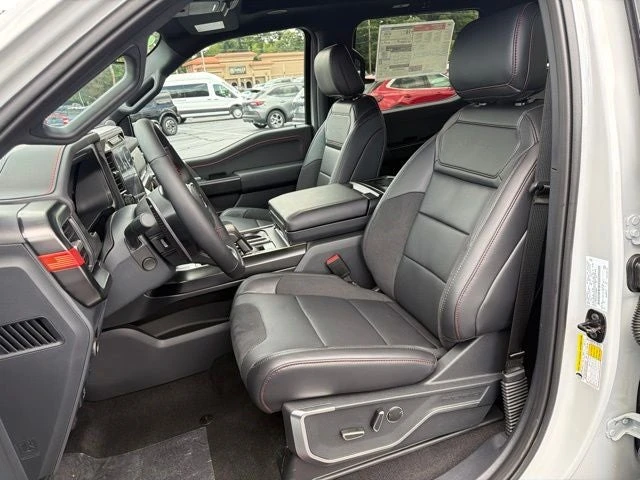 2026 Ford F-150 Raptor 14th Gen - Image 16 of 31