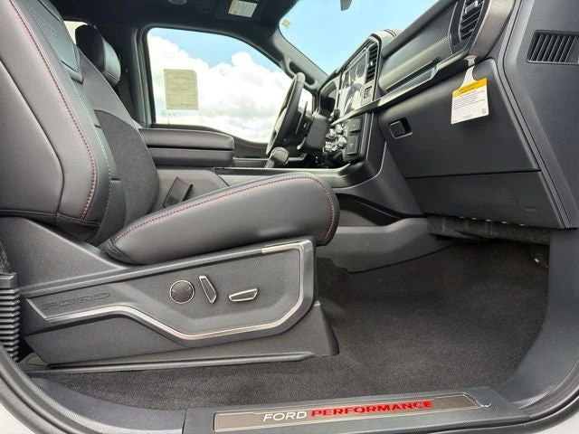 2026 Ford F-150 Raptor 14th Gen - Image 17 of 31