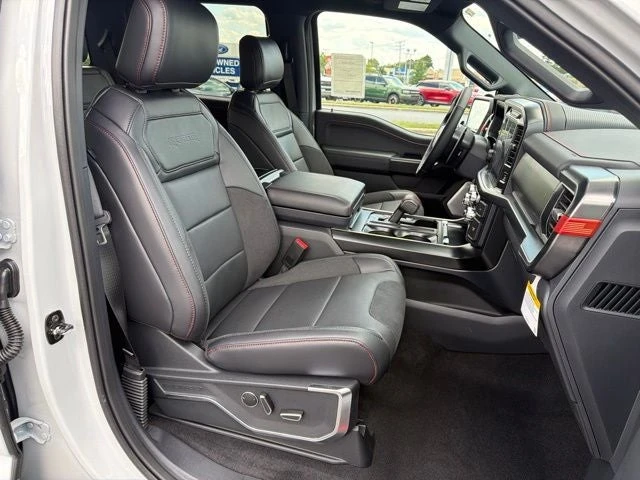 2026 Ford F-150 Raptor 14th Gen - Image 18 of 31
