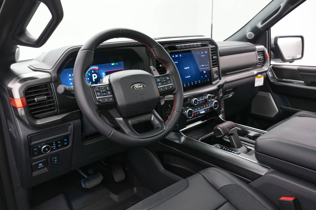 2026 Ford F-150 Raptor 14th Gen - Image 29 of 31