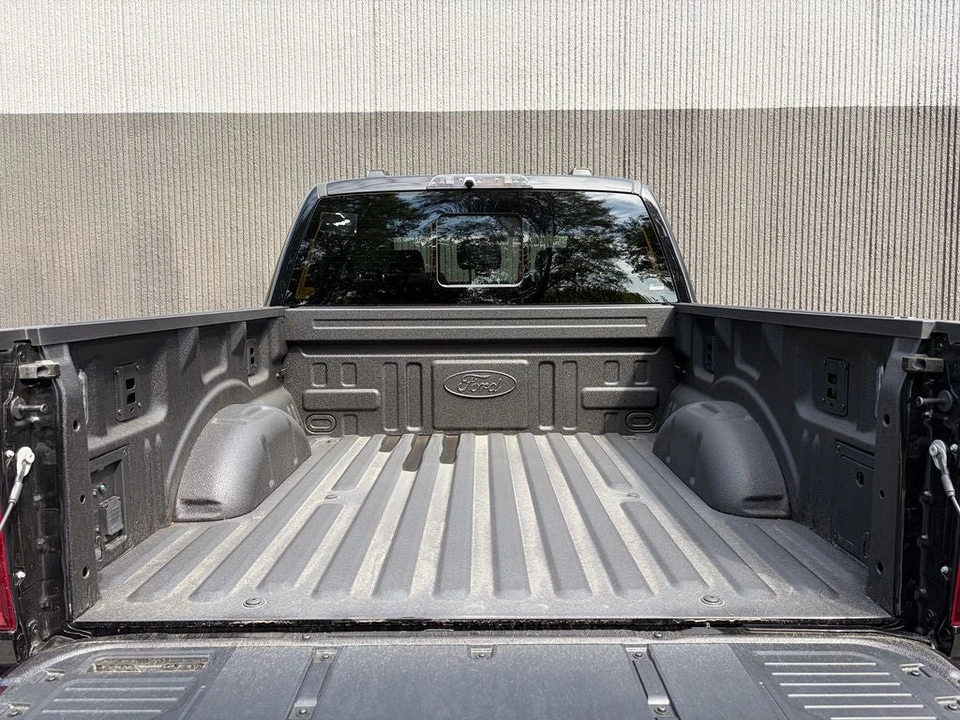2026 Ford F-150 Raptor 14th Gen - Image 25 of 31