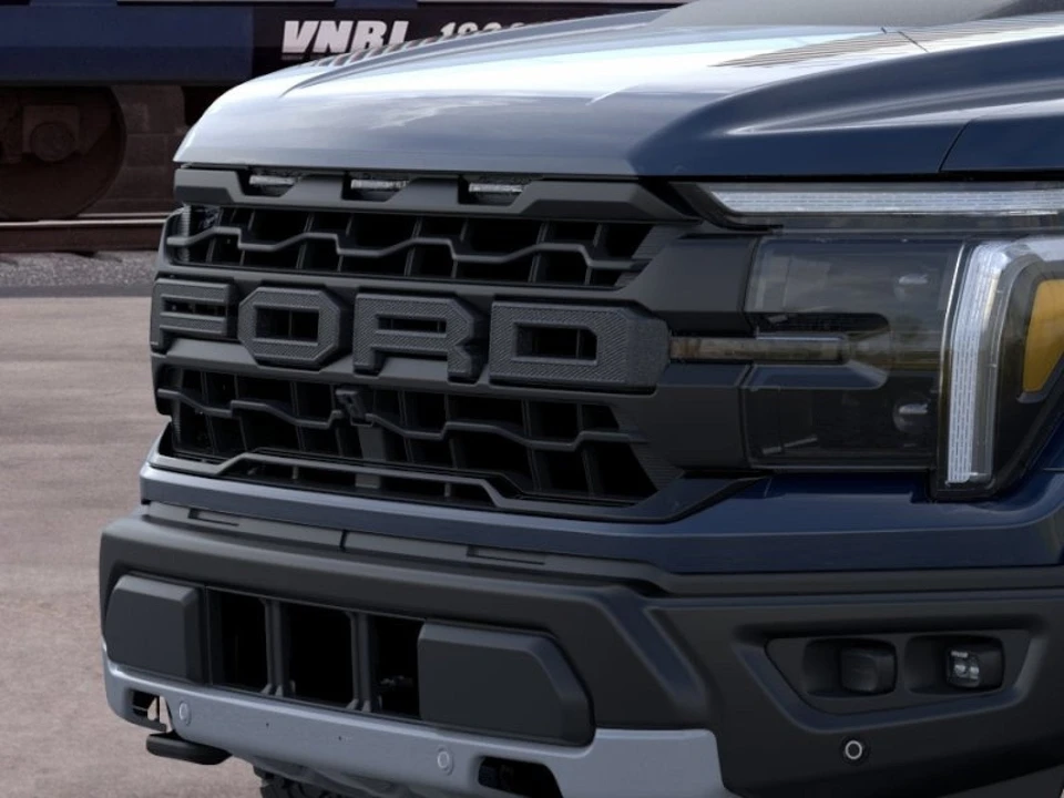 2026 Ford F-150 Raptor 14th Gen - Image 20 of 25