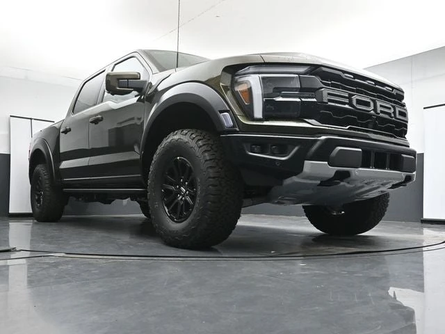 2026 Ford F-150 Raptor 14th Gen - Image 24 of 31