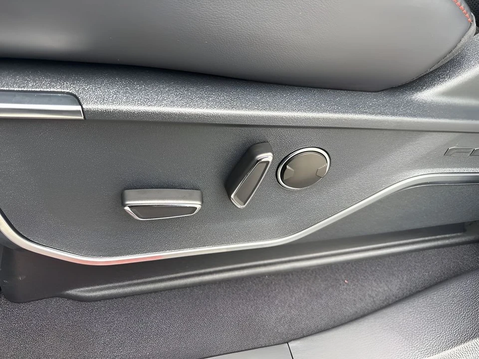2026 Ford - Image 10 of 31
