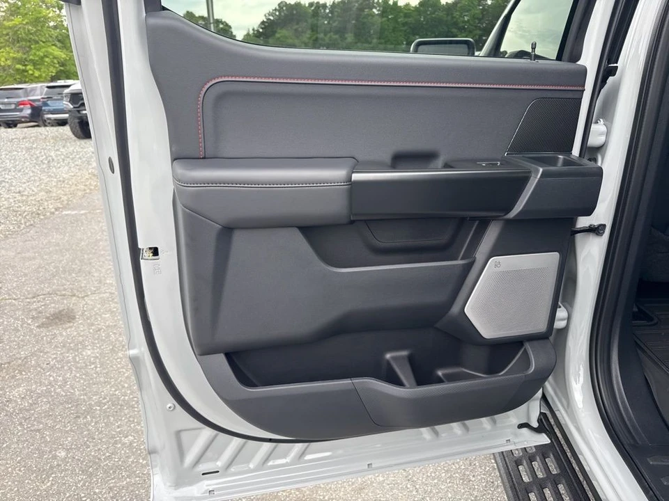 2026 Ford - Image 30 of 31
